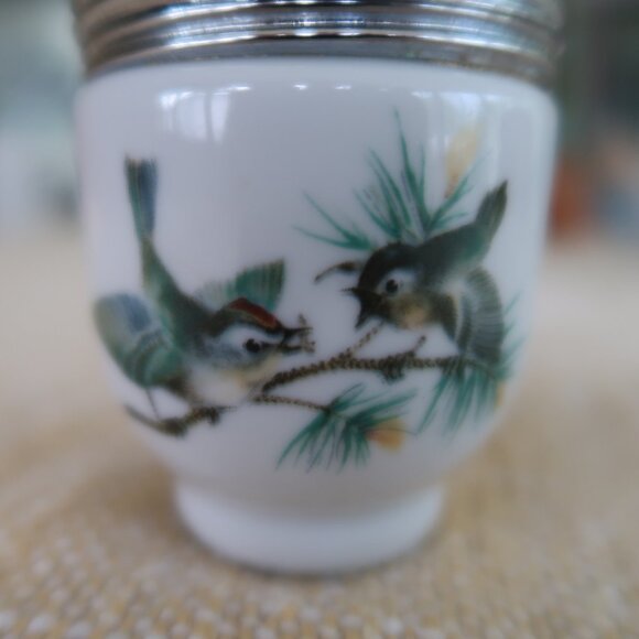 Vintage Royal Worcester Egg Coddler Bird Pattern Made in England - Picture 3 of 7